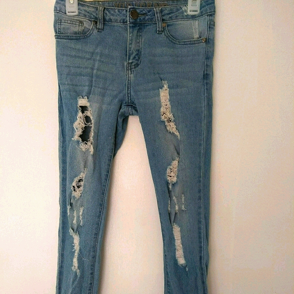 Distressed/ripped whitewashed jeans